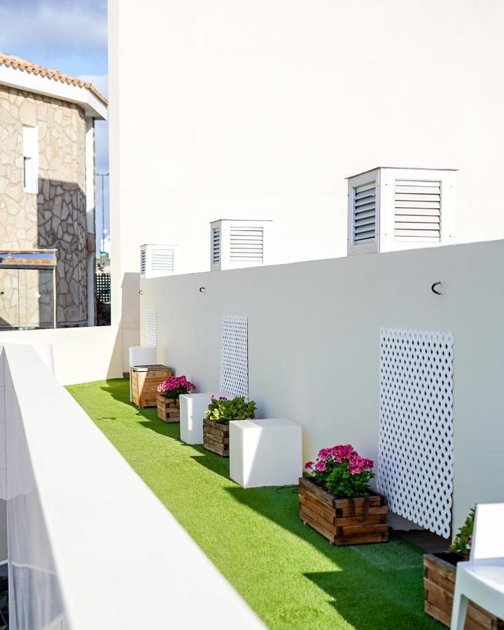 Cornisa Apartments Паталавака Экстерьер фото