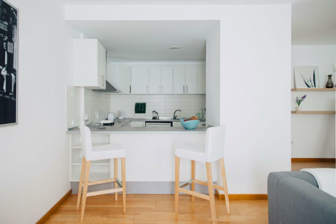 Cornisa Apartments Паталавака Экстерьер фото